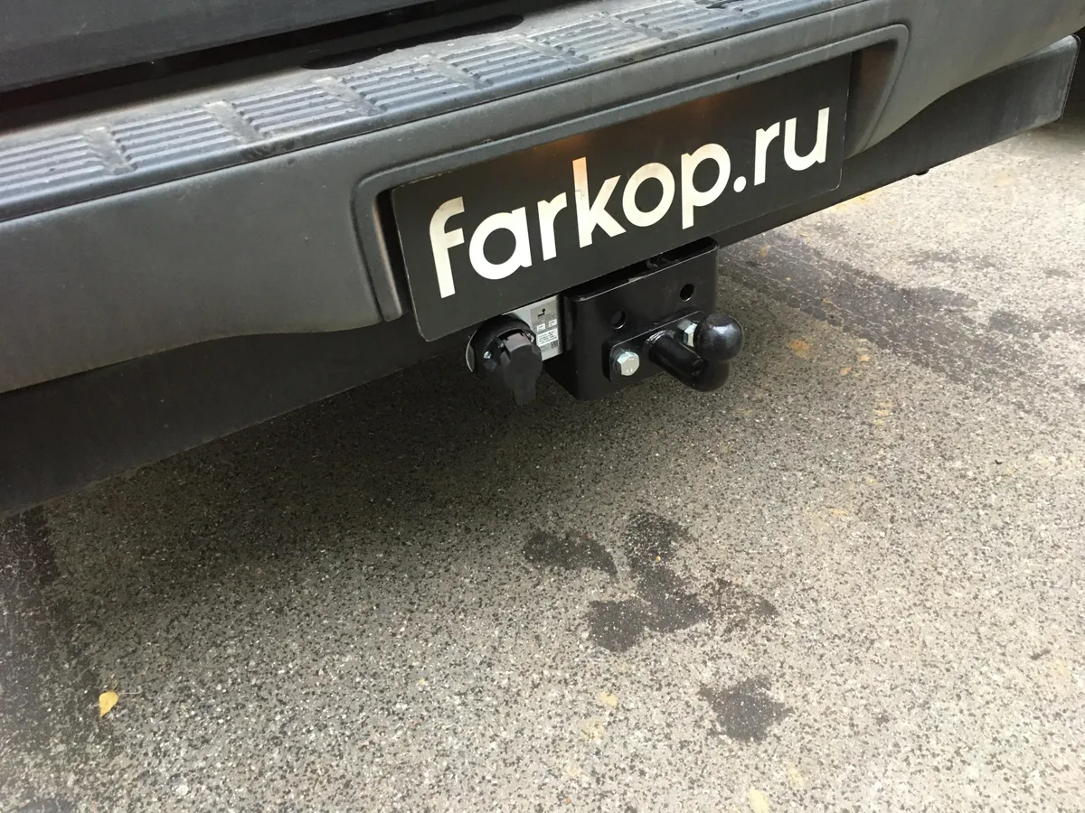 Фаркоп Лидер Плюс для Toyota Hilux 2010-2015 T114-FC в Уфа Фаркоп Лидер Плюс для Toyota Hilux 2010-2015 T114-FC в Уфа