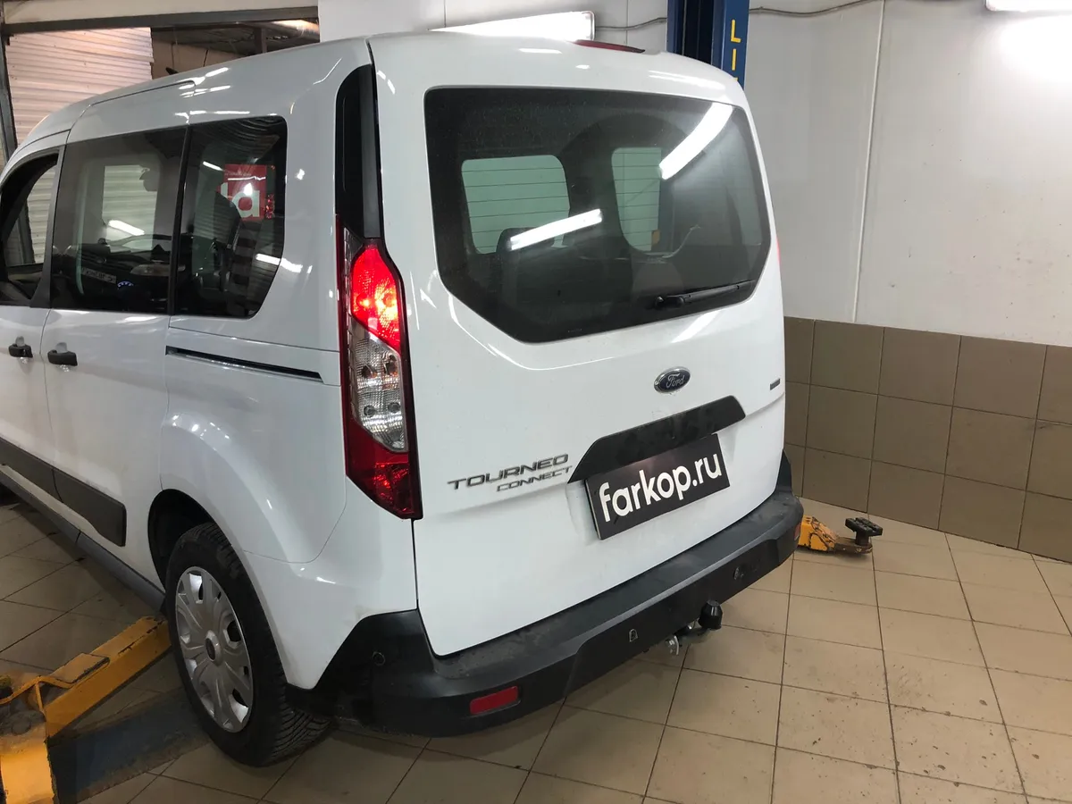 Фаркоп Galia для Ford Tourneo Connect 2014-2022 F129A в Уфа