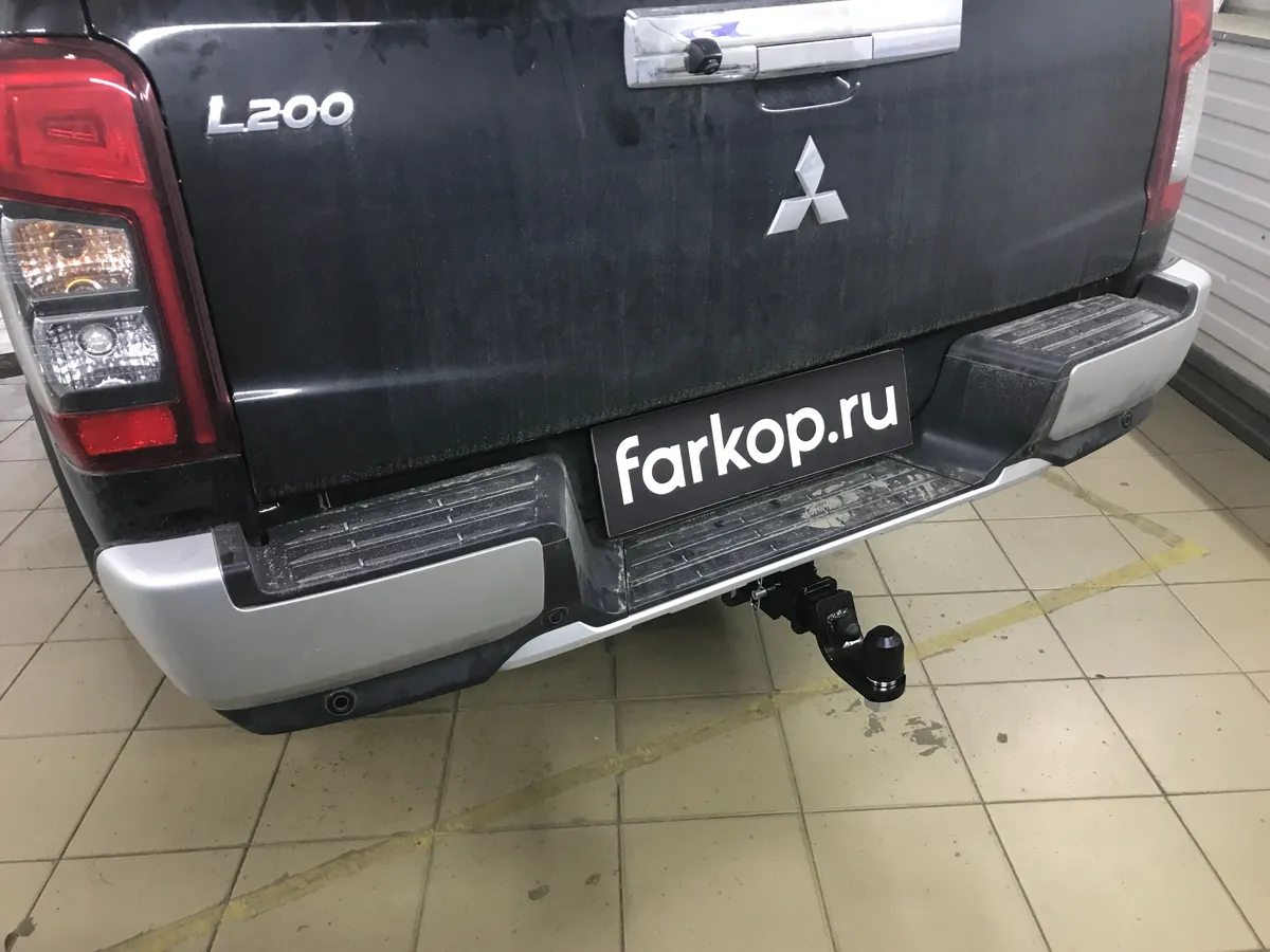 Фаркоп TowRus для Mitsubishi L200 2015- 149346 в Уфа Фаркоп TowRus для Mitsubishi L200 2015- 149346 в Уфа