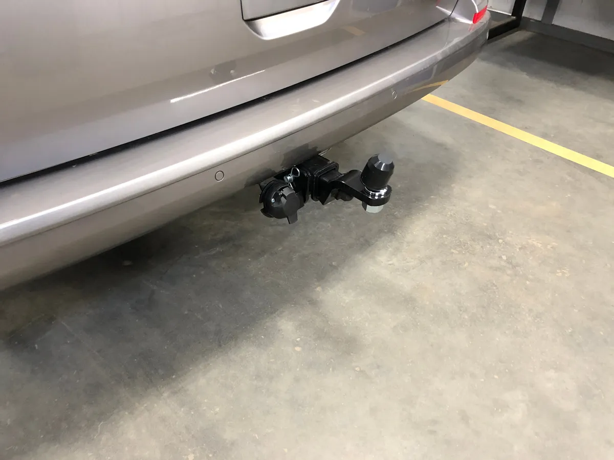 Фаркоп TowRus для Volkswagen Multivan 2003-2015 269076 в Уфа Фаркоп TowRus для Volkswagen Multivan 2003-2015 269076 в Уфа