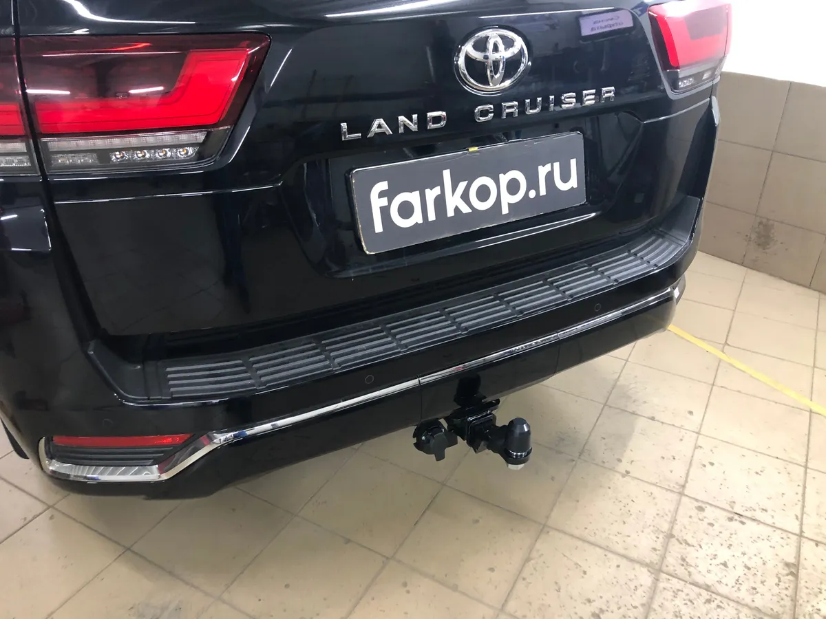 Фаркоп TowRus для Toyota Land Cruiser J300 2021- 249506 в Уфа Фаркоп TowRus для Toyota Land Cruiser J300 2021- 249506 в Уфа