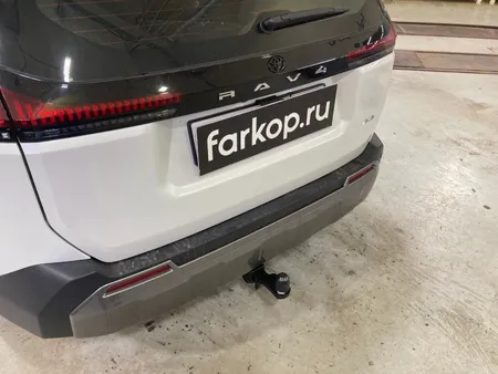 Фаркоп Berg для Toyota RAV4 2025- F.5717.002 в Уфа