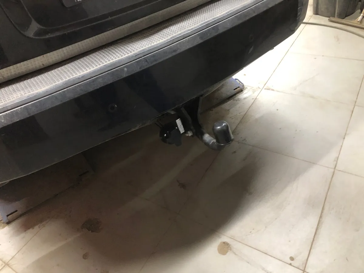 Фаркоп Steinhof для Jeep Cherokee 2008-2013 J-054 в Уфа