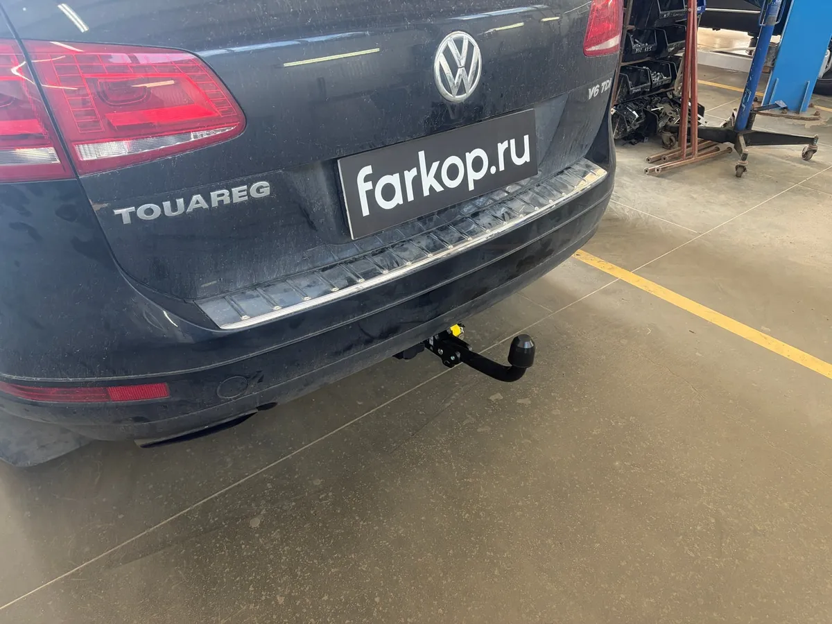 Фаркоп Berg для Volkswagen Touareg 2010-2018 F.5813.003 в Уфа