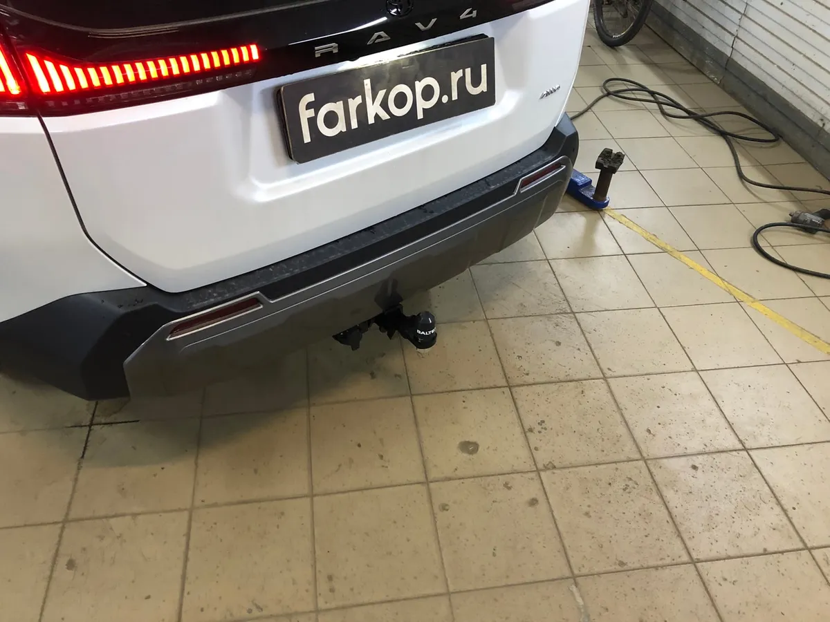 Фаркоп TowRus для Toyota RAV4 2025- 229420 в Уфа Фаркоп TowRus для Toyota RAV4 2025- 229420 в Уфа