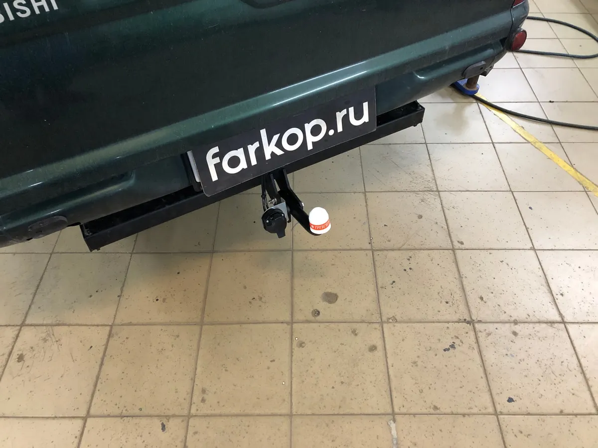 Фаркоп Трейлер для Mitsubishi L200 1996-2006 7115 в Уфа Фаркоп Трейлер для Mitsubishi L200 1996-2006 7115 в Уфа
