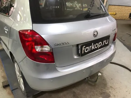 Фаркоп Galia для Skoda Fabia (хетчбек) 2007-2014 S081A в Уфа