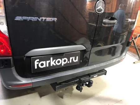 Фаркоп Steinhof для Mercedes Sprinter 2018- (без ступеньки, одинарн. колёса, база 3665/4325 mm) Арт. M-181 в Уфа